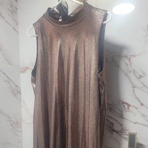 Signature by Robbie Bee Gold Lamé Sleeveless Dress, Black Organza Tie in Back, x